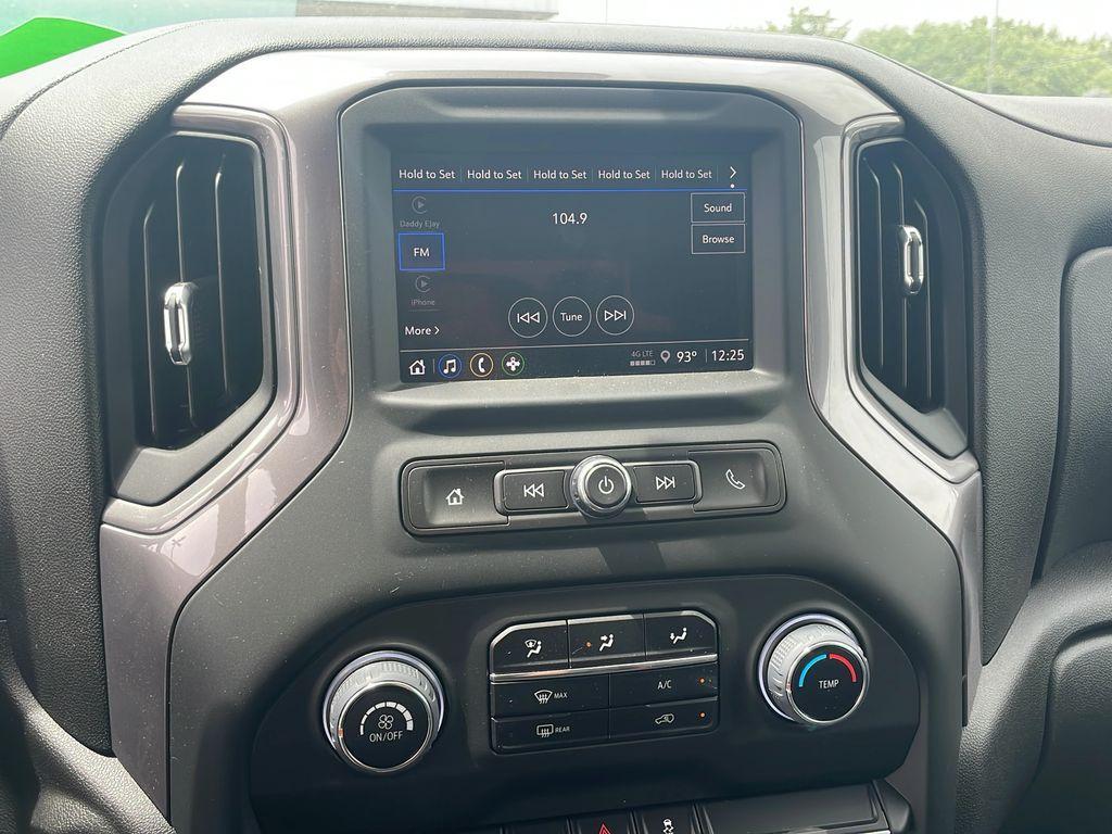 used 2024 Chevrolet Silverado 1500 car, priced at $38,399