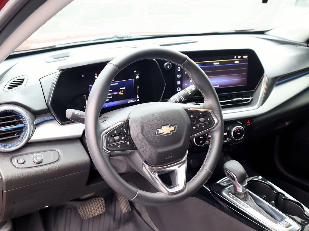 used 2024 Chevrolet Trax car, priced at $20,899