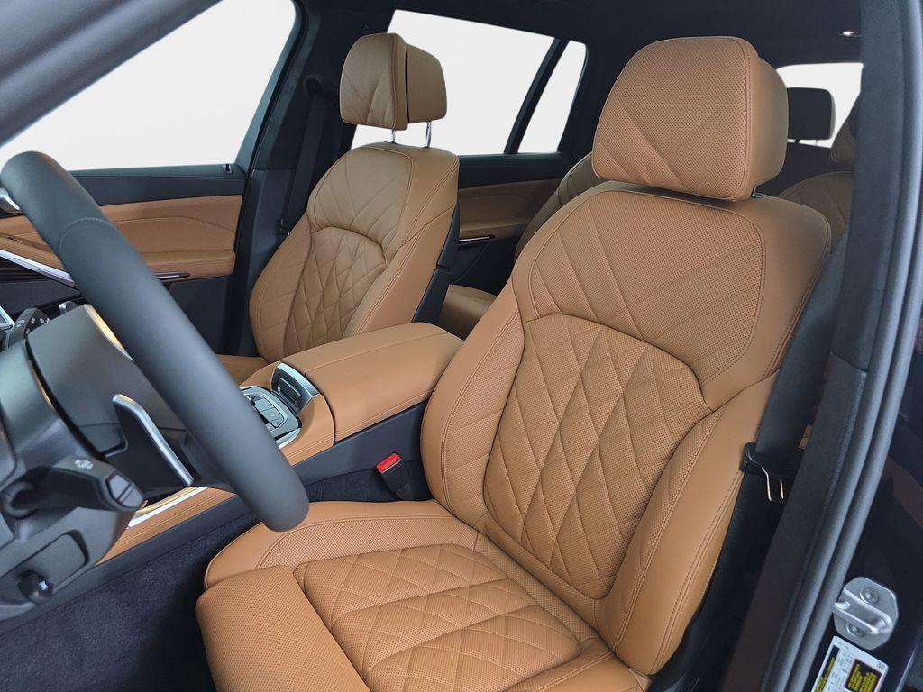 new 2026 BMW X7 car, priced at $99,325