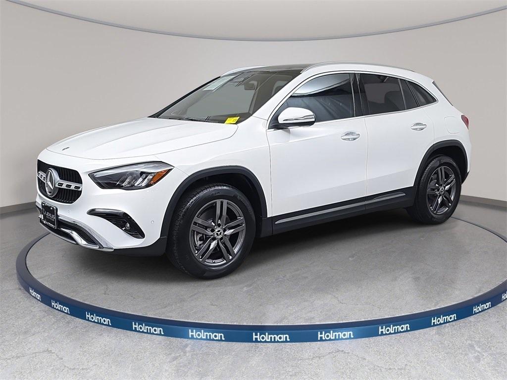 used 2025 Mercedes-Benz GLA 250 car, priced at $37,990