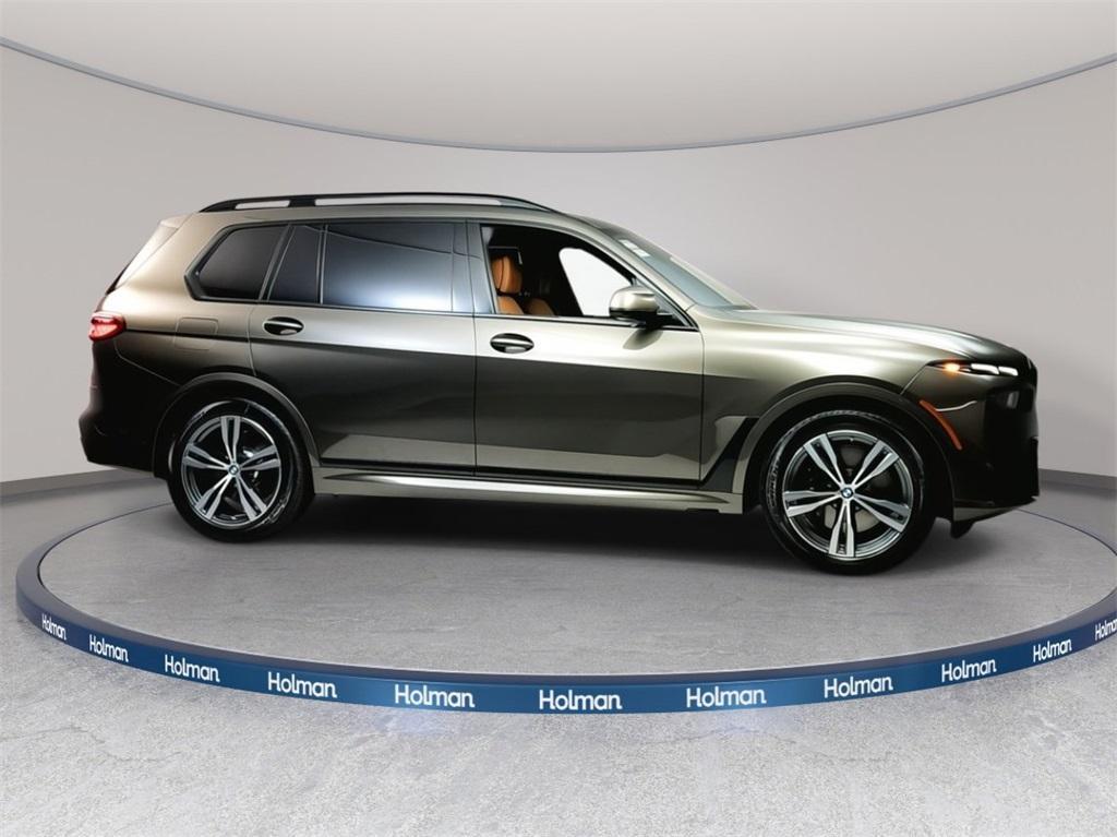 new 2026 BMW X7 car, priced at $100,875