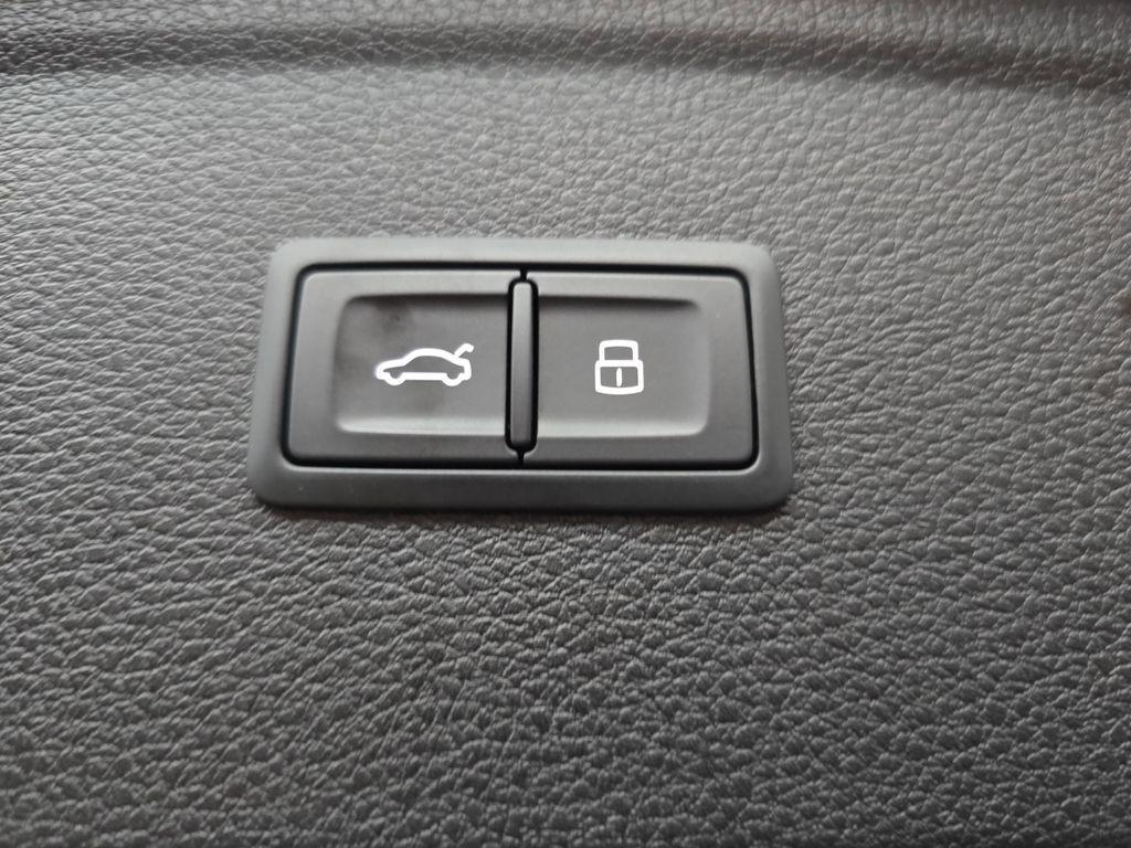 used 2025 Audi Q5 car, priced at $43,190