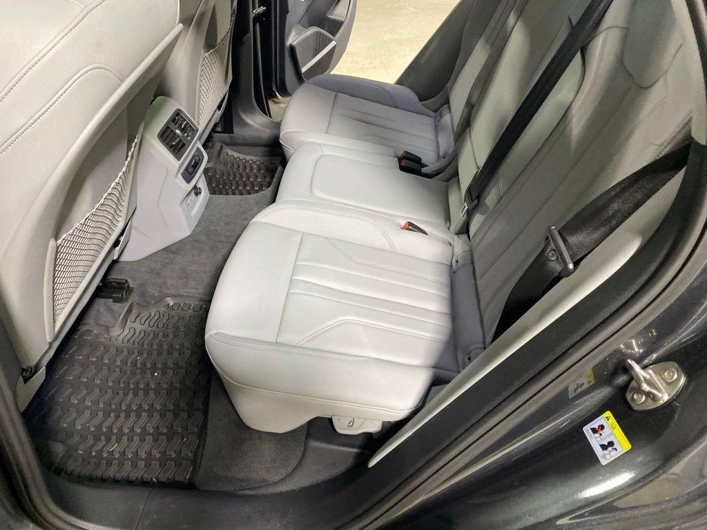 used 2025 Audi Q5 car