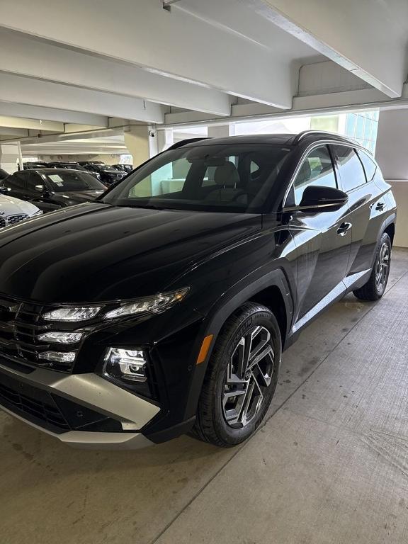 used 2025 Hyundai TUCSON Hybrid car, priced at $34,330