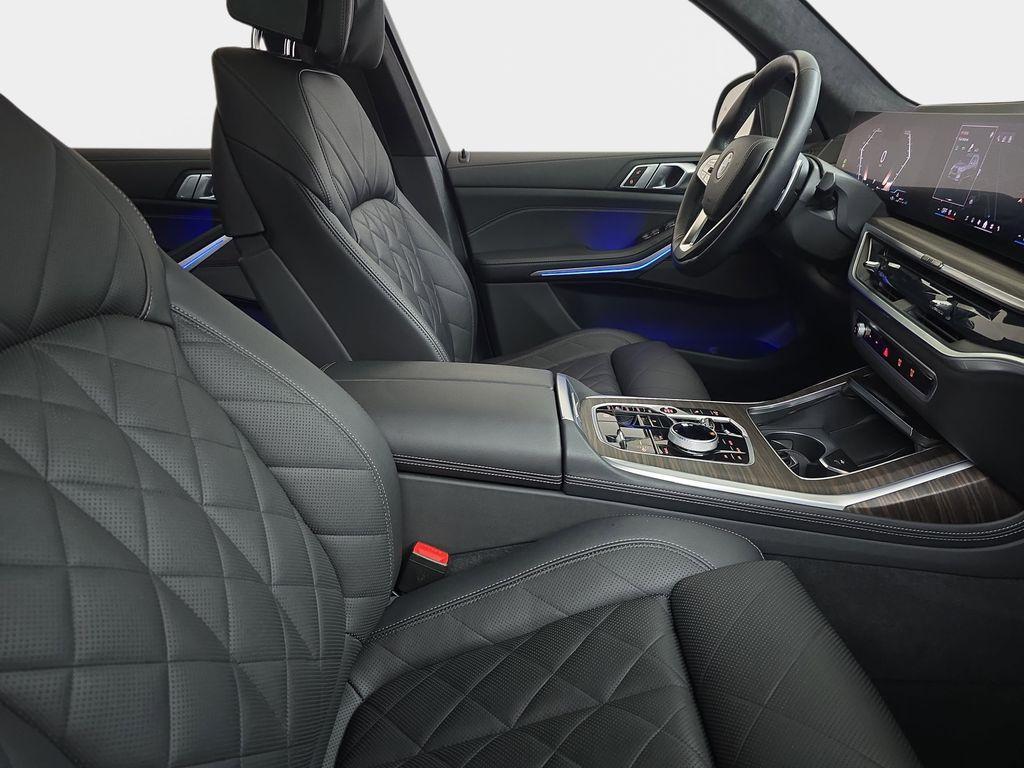 used 2024 BMW X7 car, priced at $67,490