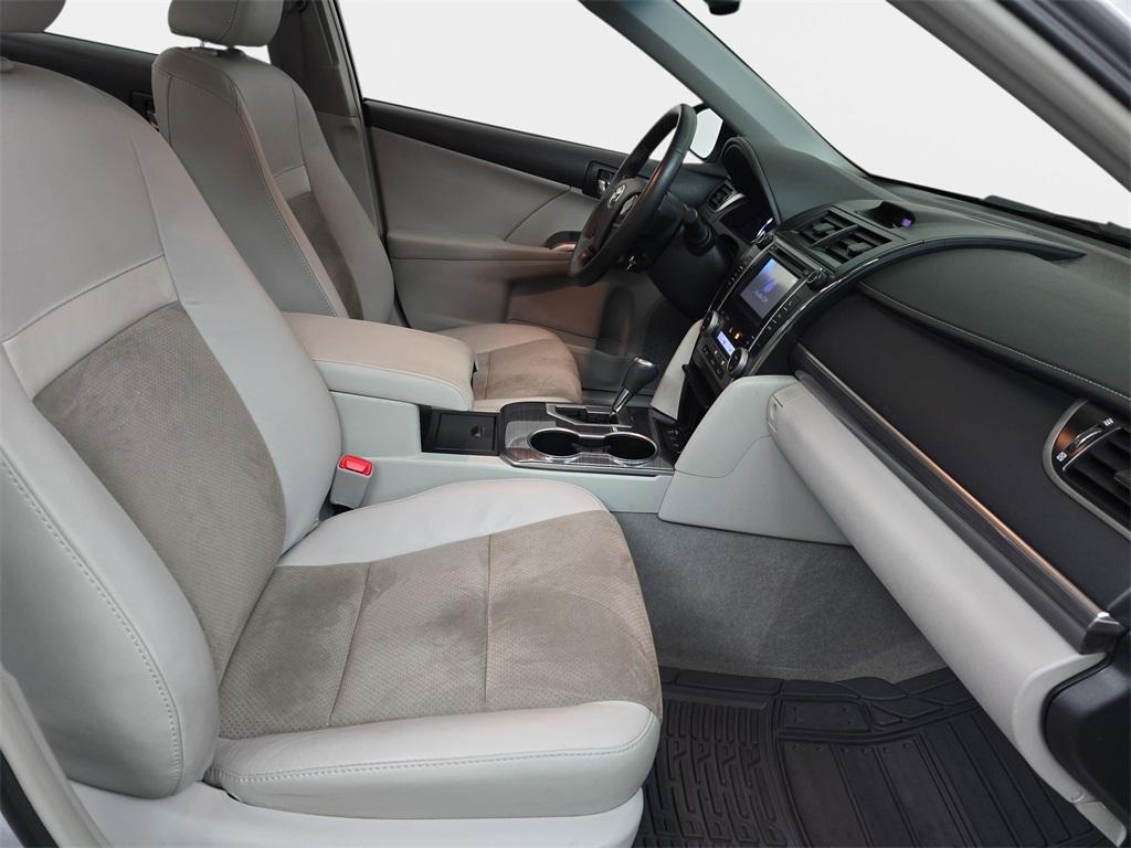 used 2012 Toyota Camry Hybrid car, priced at $13,910