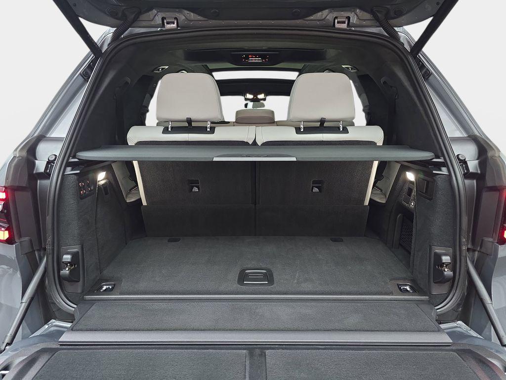 used 2023 BMW X7 car, priced at $50,990