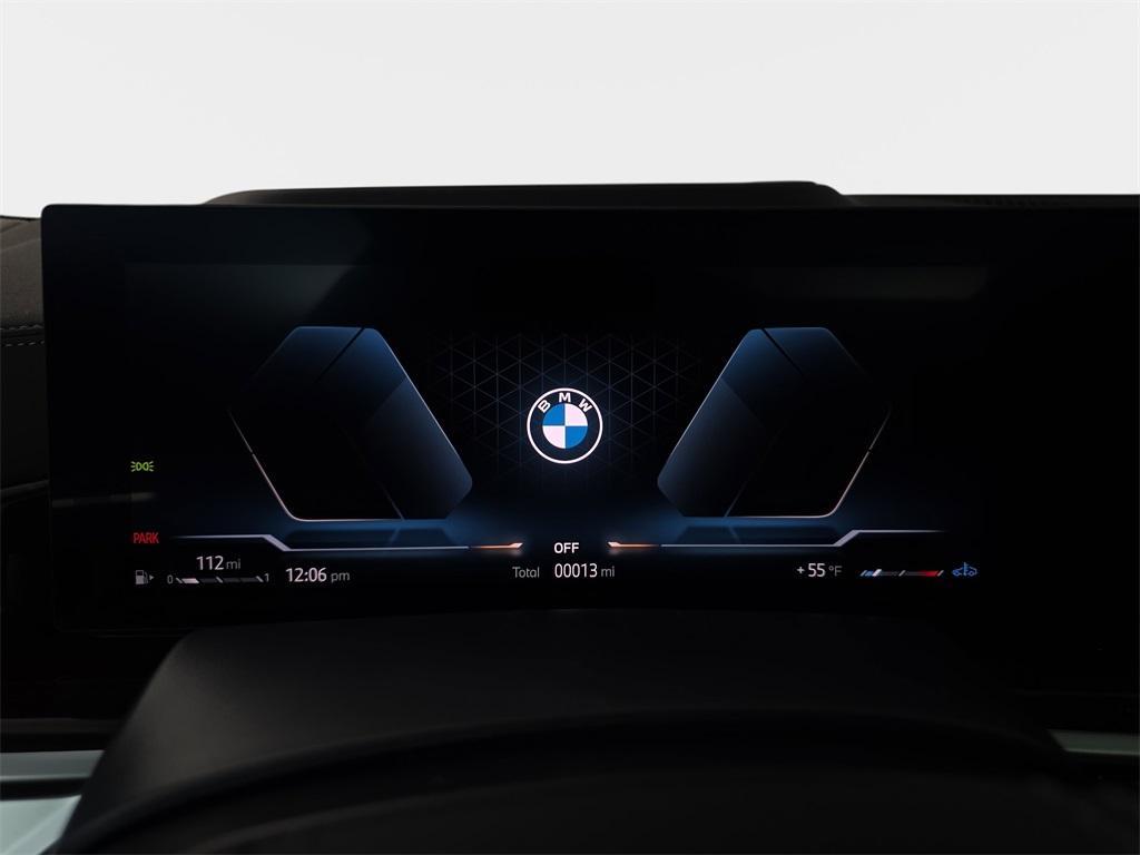 new 2026 BMW X7 car, priced at $94,015