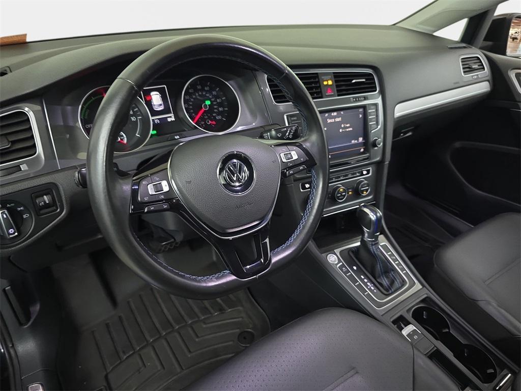 used 2016 Volkswagen e-Golf car, priced at $10,440
