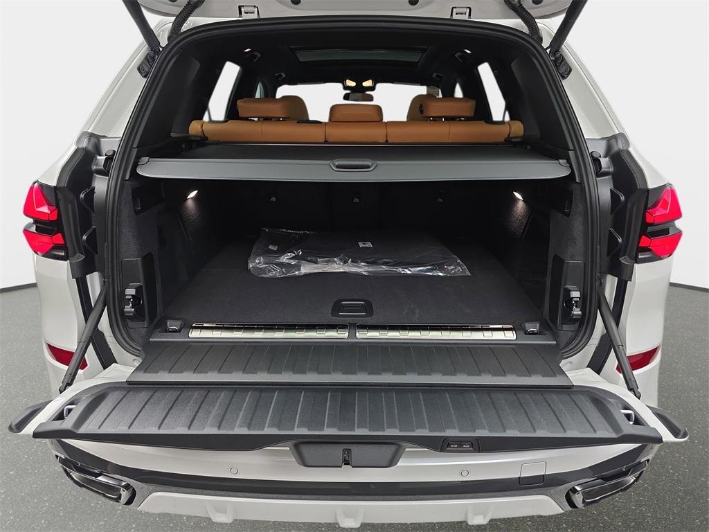 new 2026 BMW X5 PHEV car, priced at $89,125