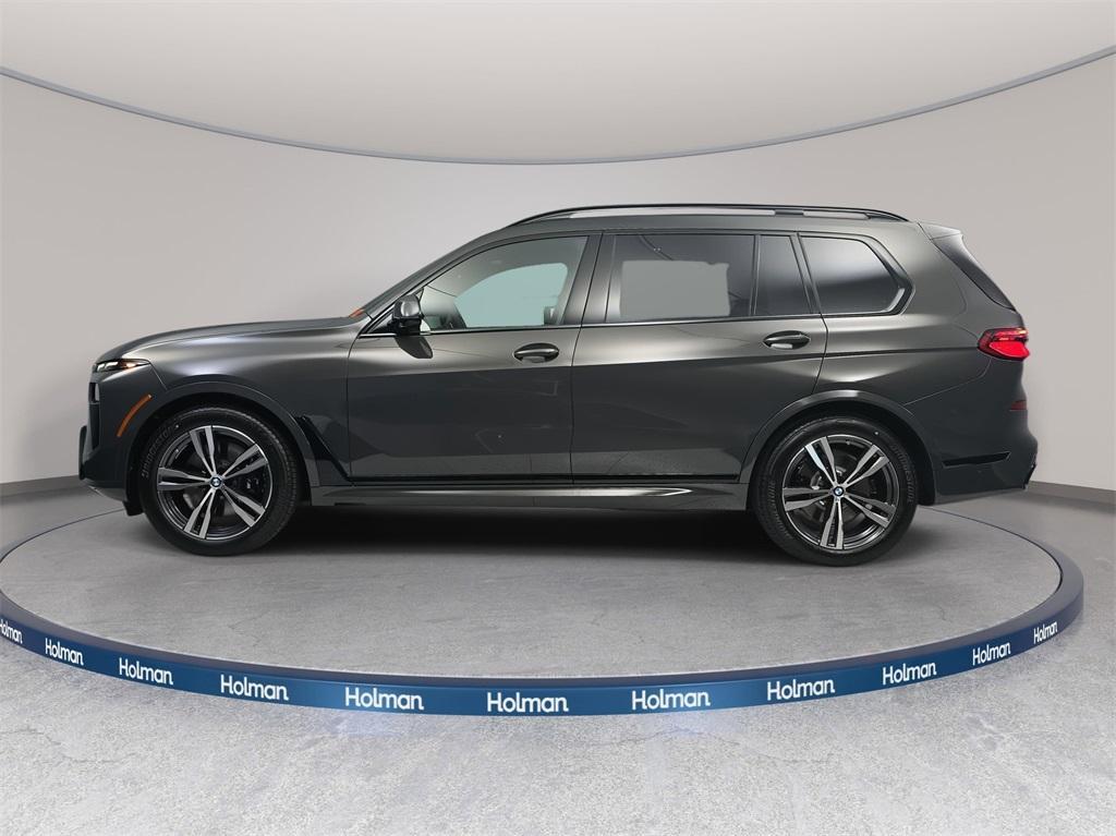 new 2026 BMW X7 car, priced at $103,075