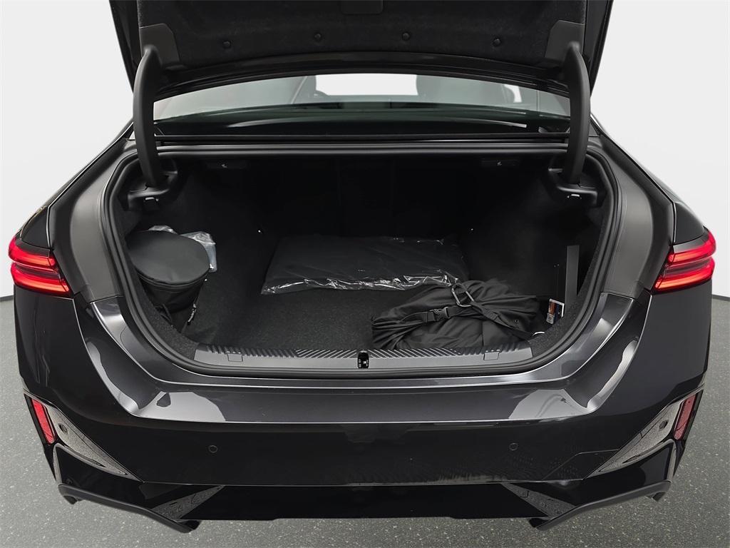 new 2026 BMW 550e car, priced at $87,565