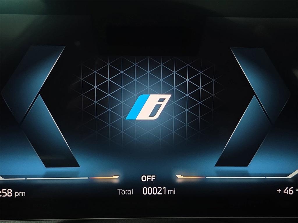 new 2026 BMW 550e car, priced at $87,565