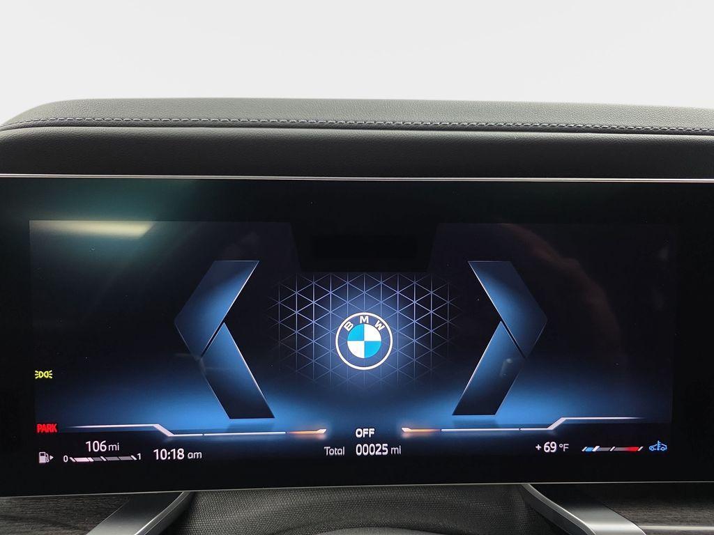 new 2026 BMW 760 car, priced at $147,535