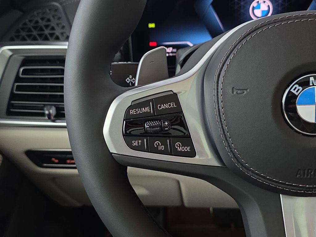 new 2026 BMW X7 car, priced at $112,900