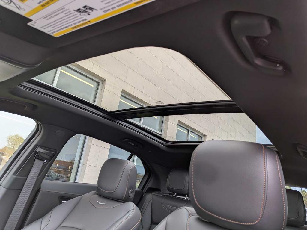 used 2023 Cadillac XT4 car, priced at $31,999