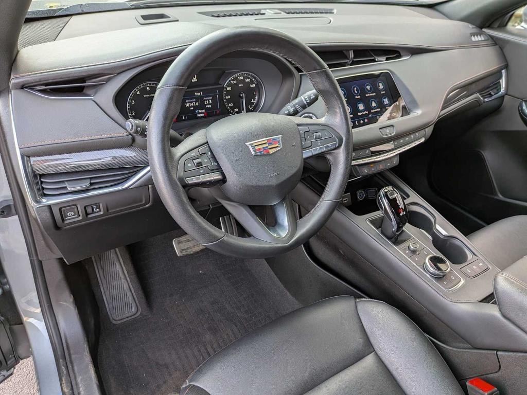 used 2023 Cadillac XT4 car, priced at $30,999