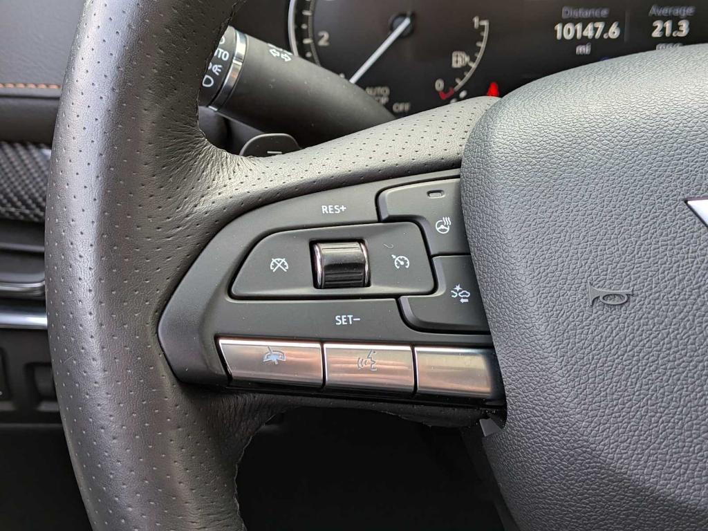 used 2023 Cadillac XT4 car, priced at $30,999