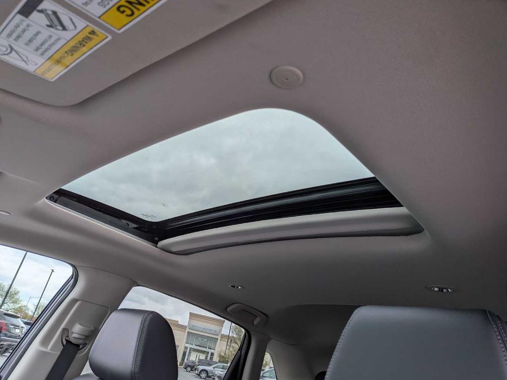 used 2025 Honda HR-V car, priced at $30,299