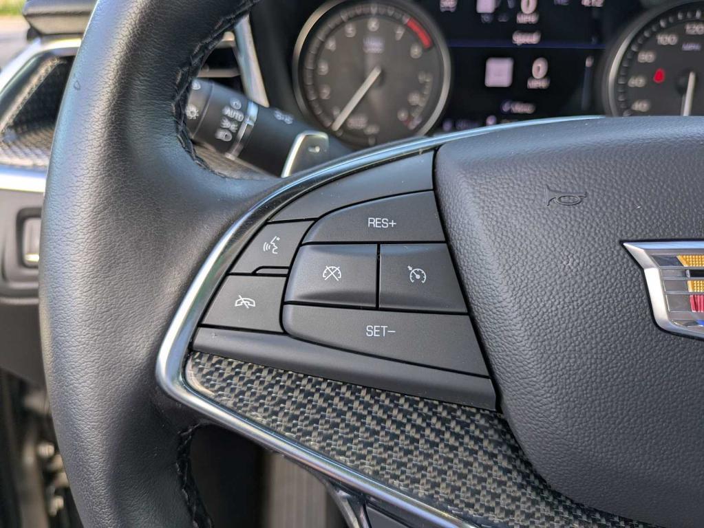 used 2023 Cadillac XT5 car, priced at $33,599