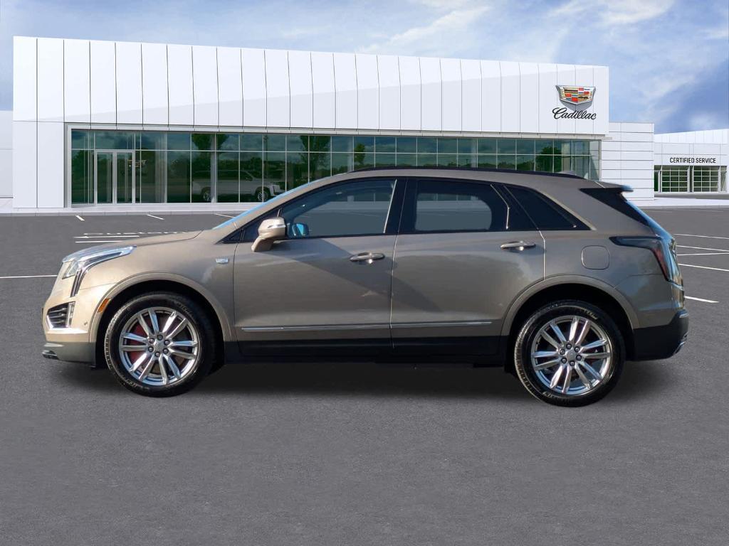 used 2023 Cadillac XT5 car, priced at $33,599
