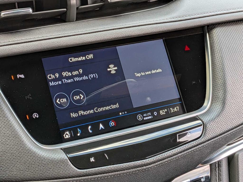 used 2023 Cadillac XT5 car, priced at $37,499