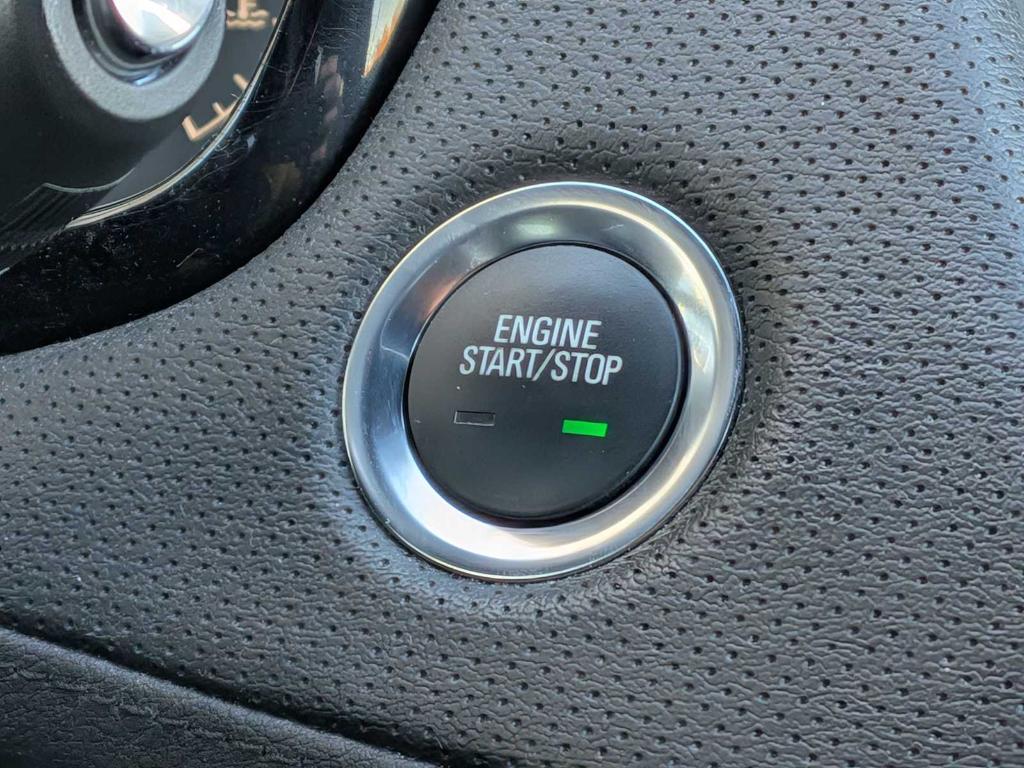 used 2023 Cadillac XT5 car, priced at $29,599