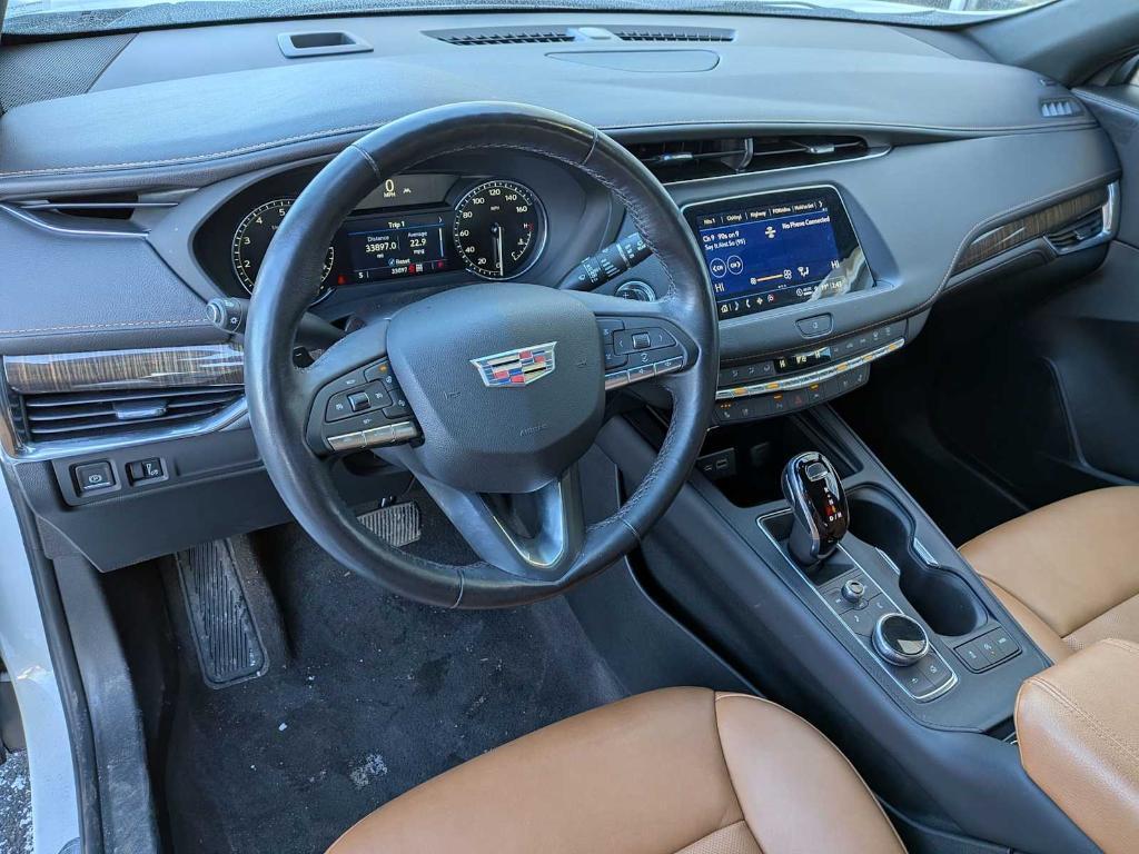 used 2023 Cadillac XT4 car, priced at $27,999