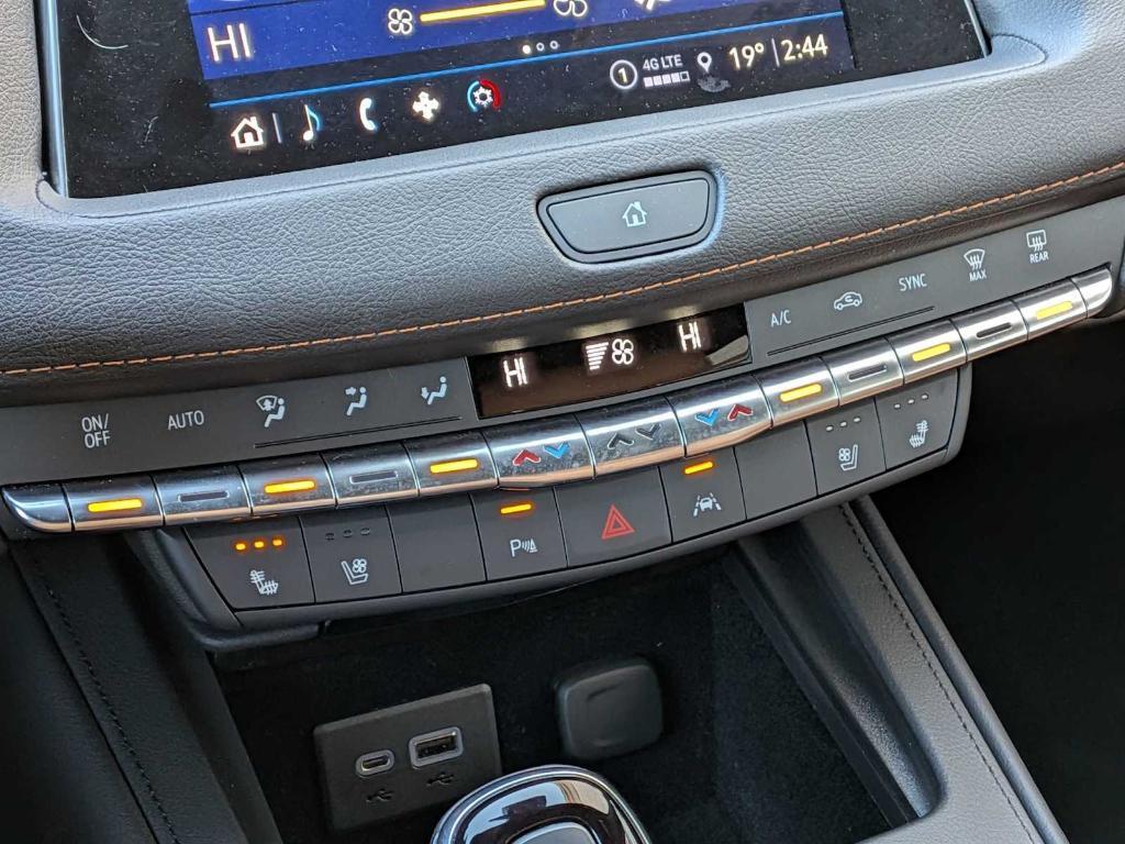 used 2023 Cadillac XT4 car, priced at $27,999