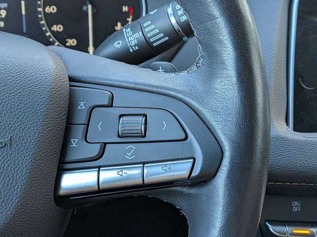 used 2023 Cadillac XT4 car, priced at $27,999