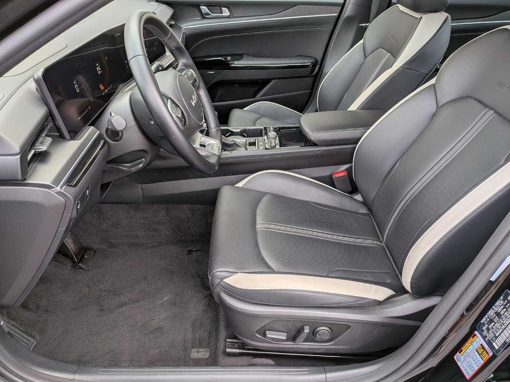 used 2025 Kia K5 car, priced at $27,499