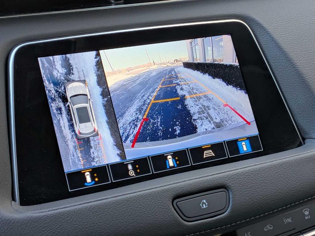 used 2023 Cadillac XT4 car, priced at $31,999