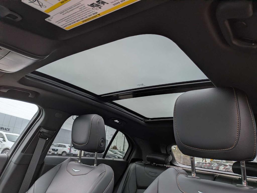 used 2023 Cadillac XT4 car, priced at $29,999