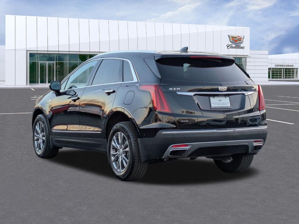 used 2023 Cadillac XT5 car, priced at $27,999