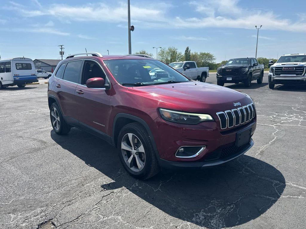 used 2020 Jeep Cherokee car, priced at $18,141