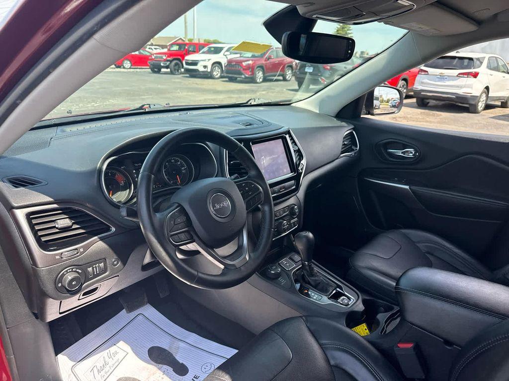 used 2020 Jeep Cherokee car, priced at $18,141