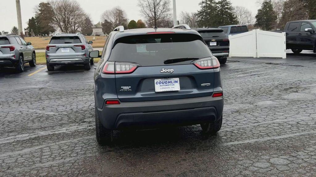 used 2019 Jeep Cherokee car, priced at $9,495