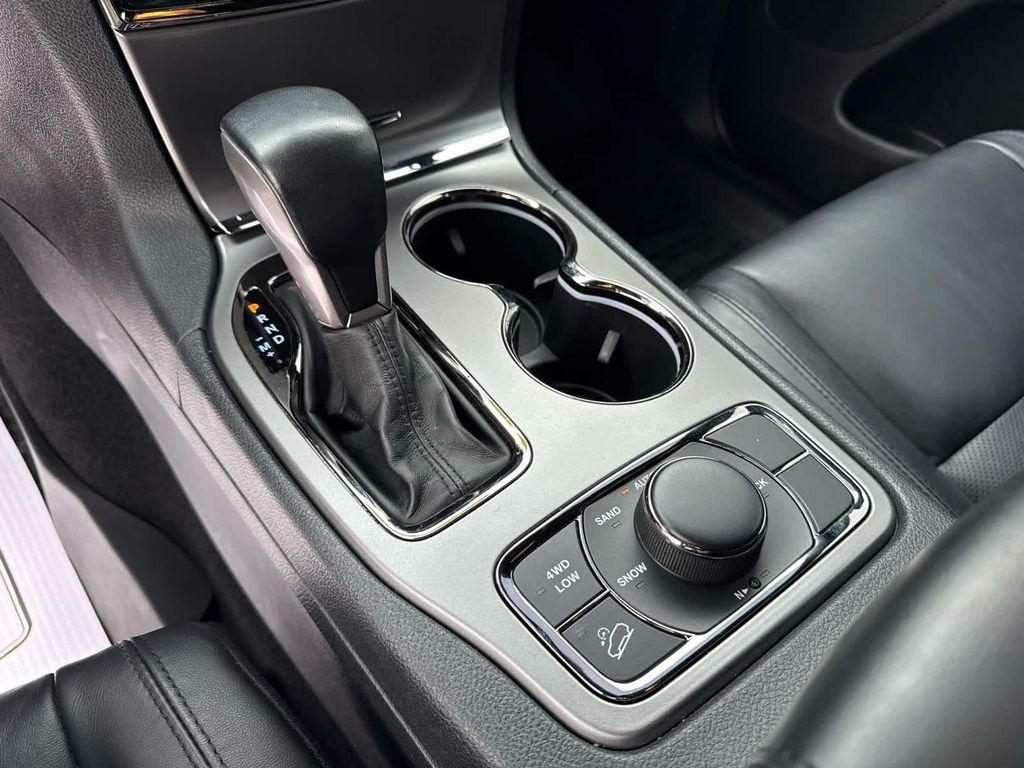 used 2020 Jeep Grand Cherokee car