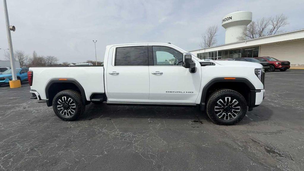 new 2026 GMC Sierra 3500 car, priced at $100,890