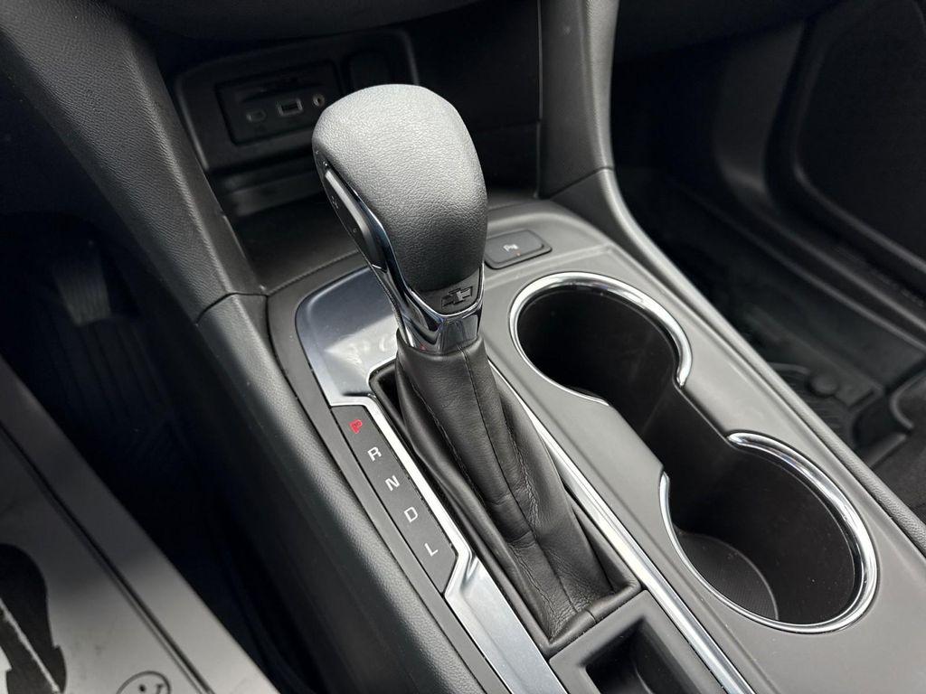 used 2024 Chevrolet Equinox car, priced at $22,400