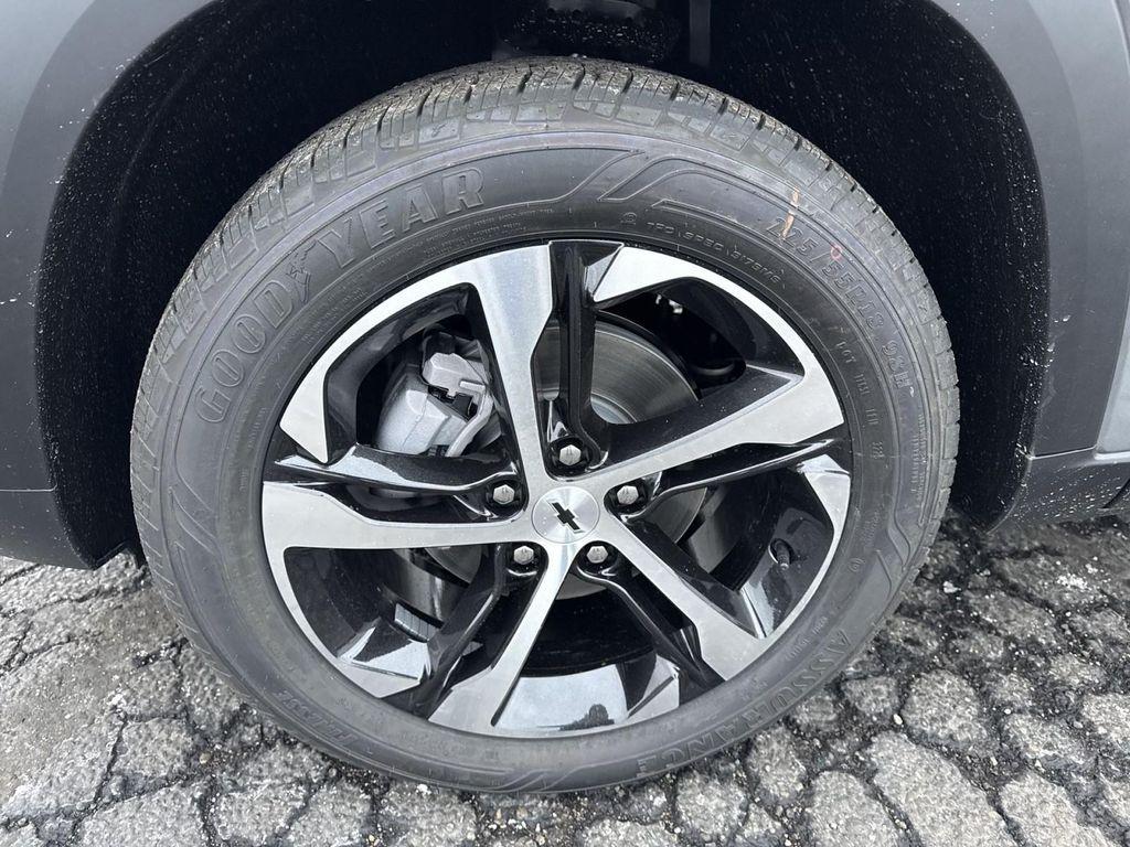 new 2026 Chevrolet Trax car, priced at $25,155