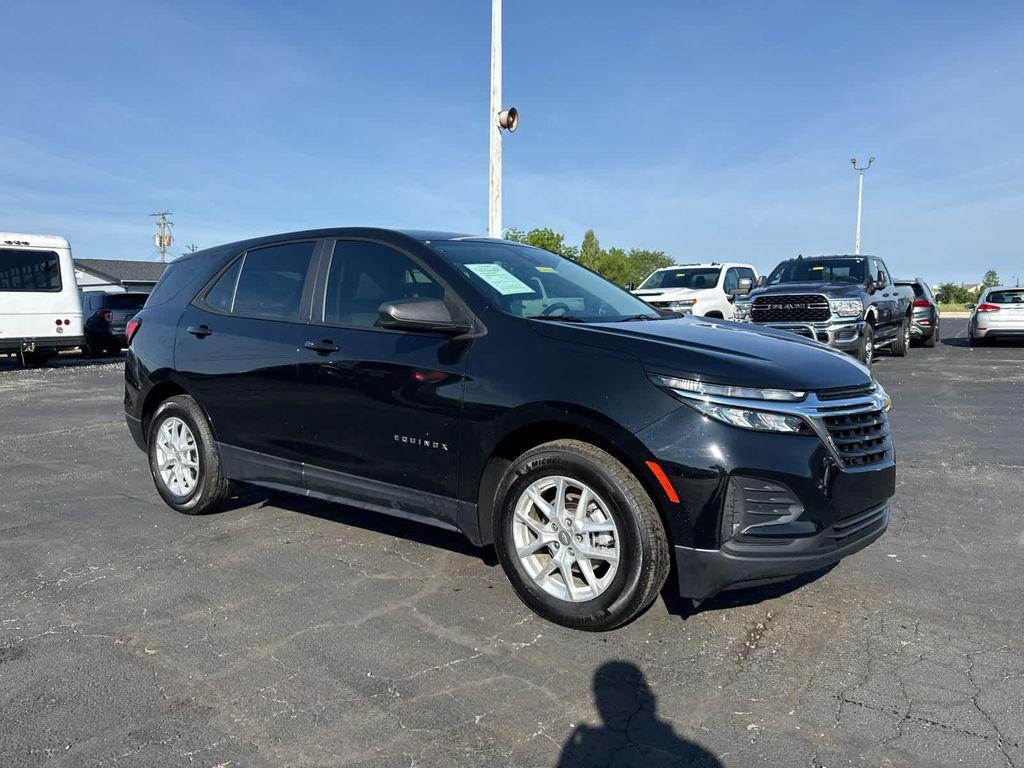 used 2024 Chevrolet Equinox car, priced at $23,995