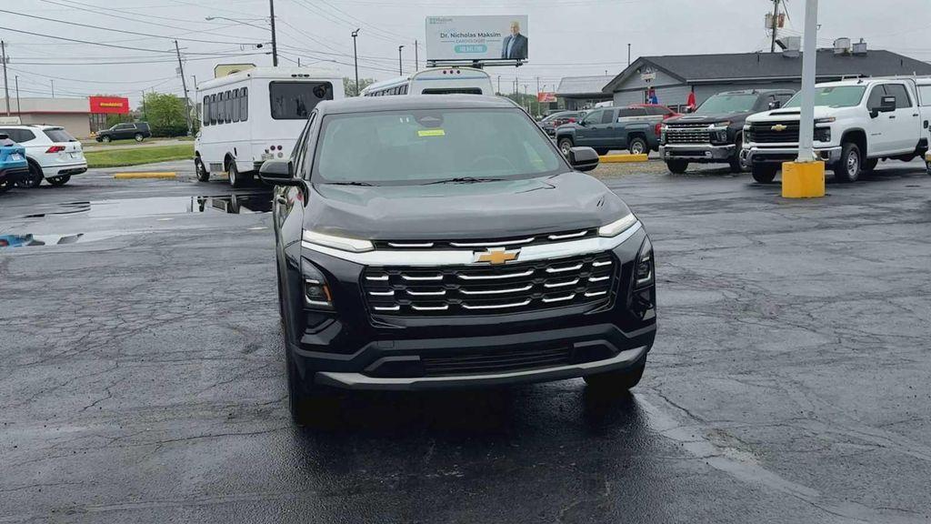 used 2026 Chevrolet Equinox car, priced at $26,900