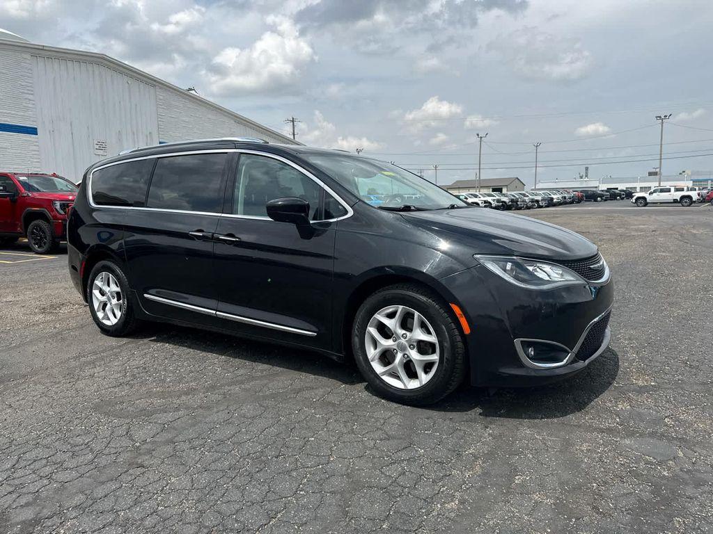 used 2017 Chrysler Pacifica car, priced at $9,800