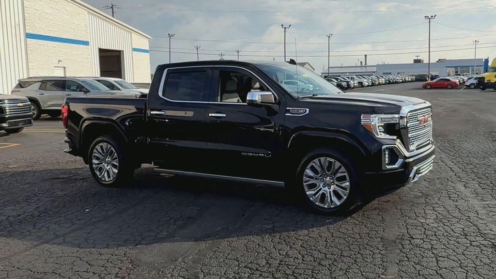 used 2022 GMC Sierra 1500 car, priced at $39,495