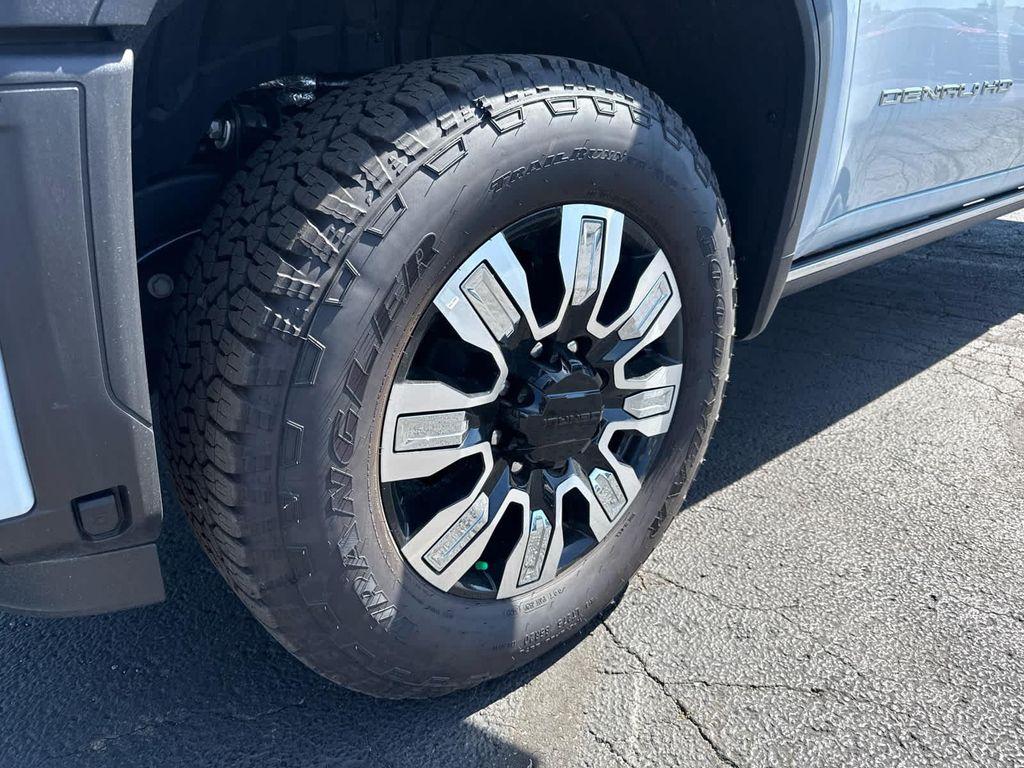 new 2026 GMC Sierra 3500 car, priced at $93,790