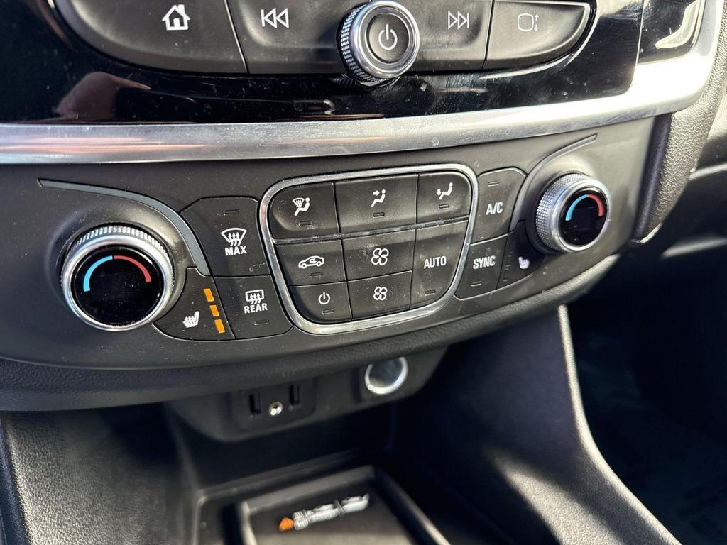 used 2022 Chevrolet Traverse car, priced at $24,795