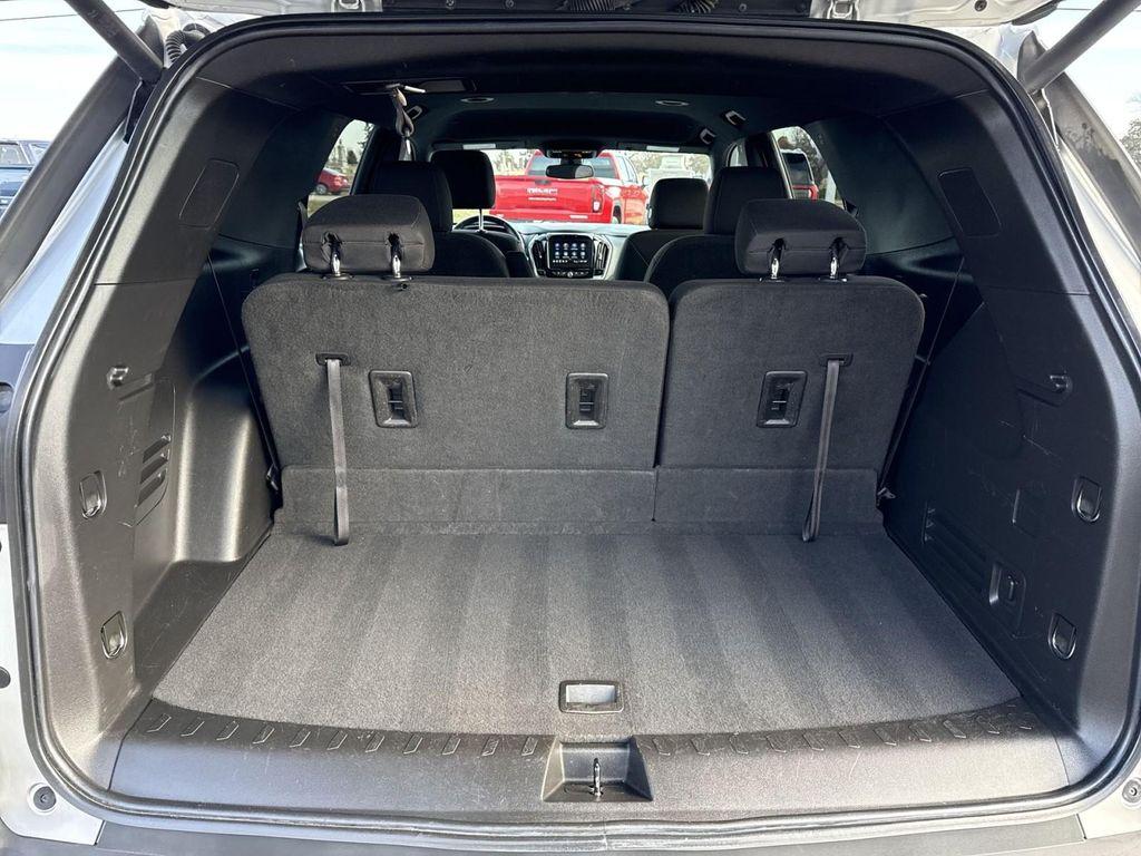 used 2022 Chevrolet Traverse car, priced at $24,795