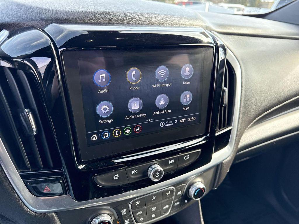 used 2022 Chevrolet Traverse car, priced at $24,795