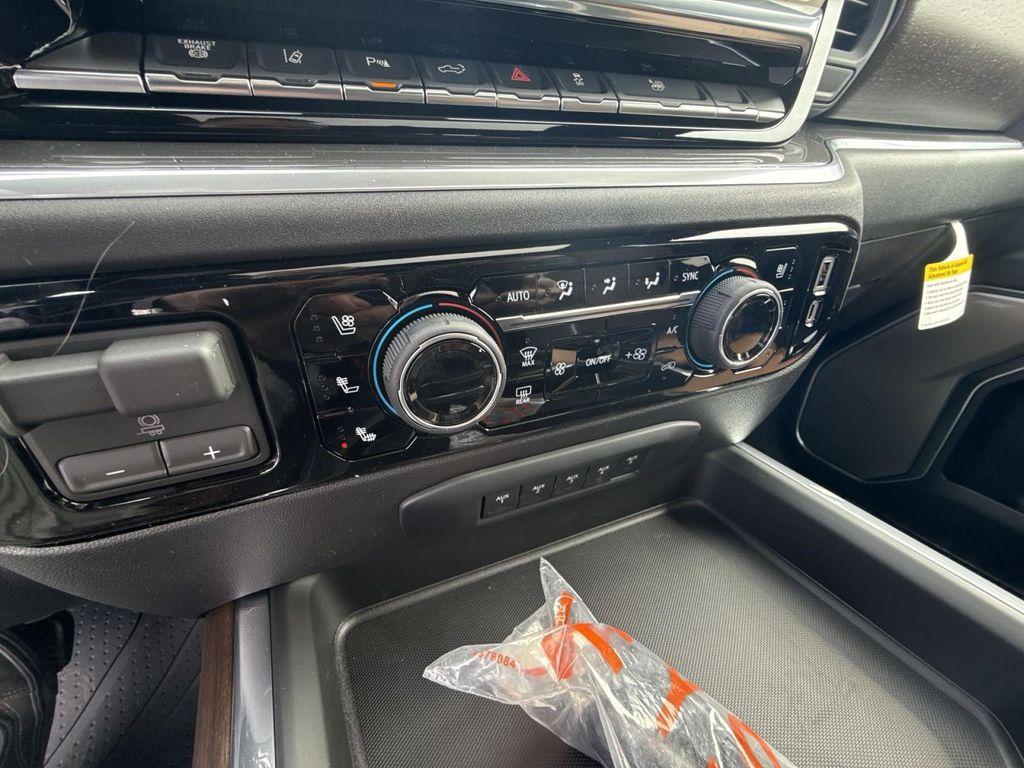 new 2026 Chevrolet Silverado 3500 car, priced at $95,705